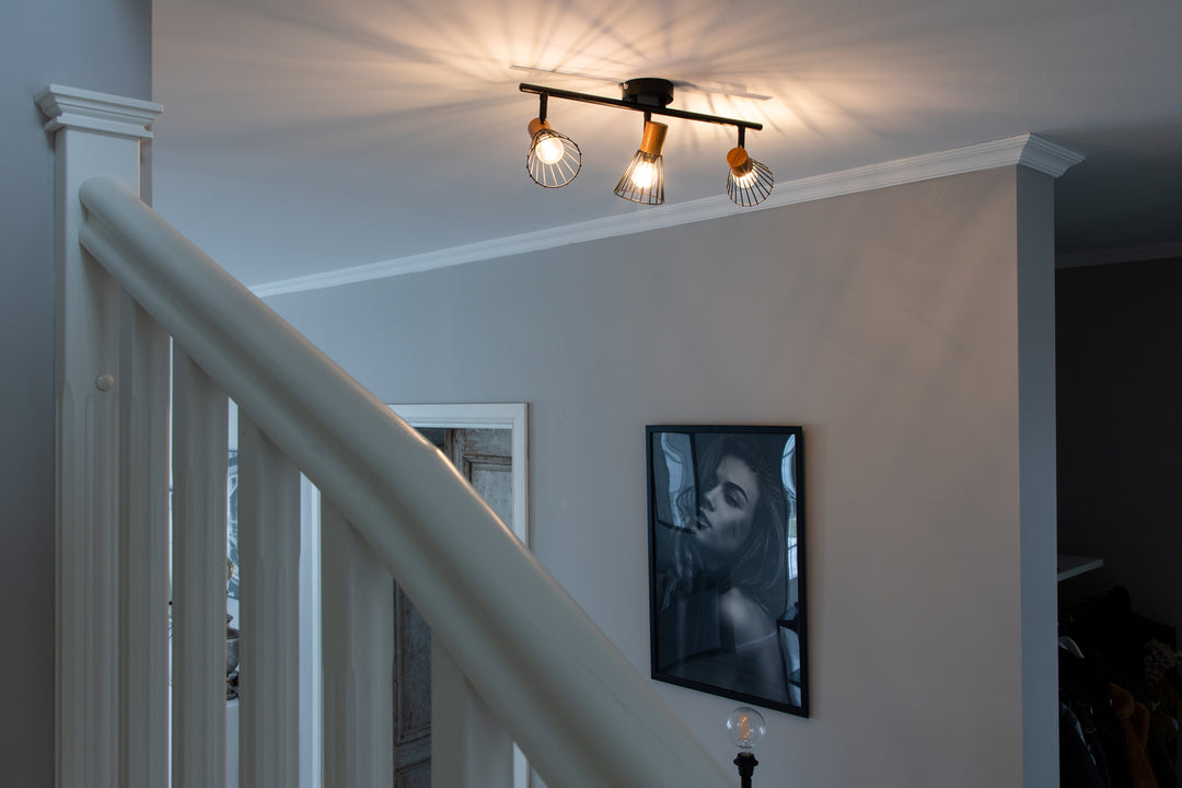 Atticus Vägglampa Svart