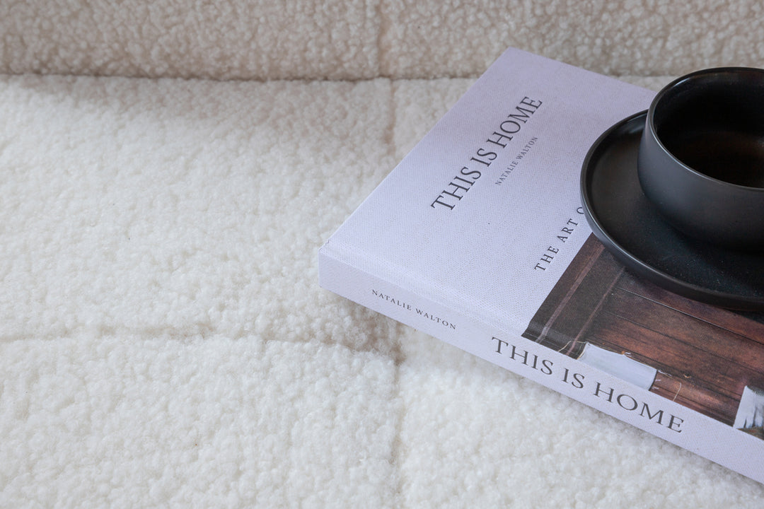 Bodil Bäddsoffa Vit