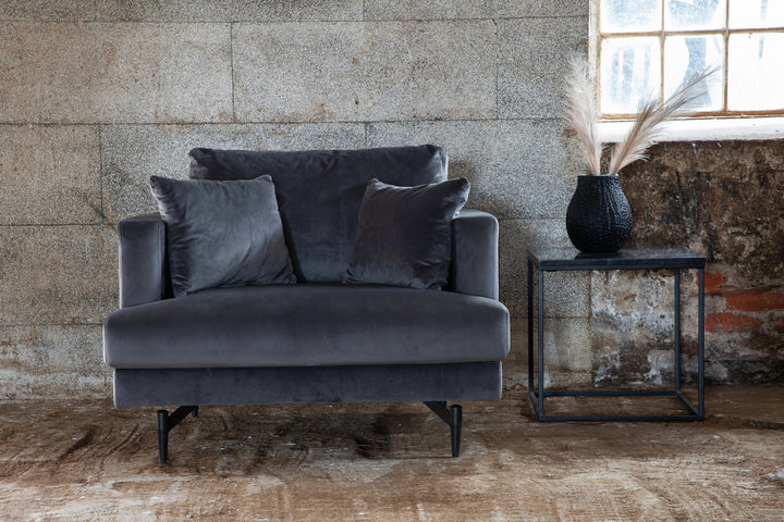 Sofia Fåtölj Mörkgrå