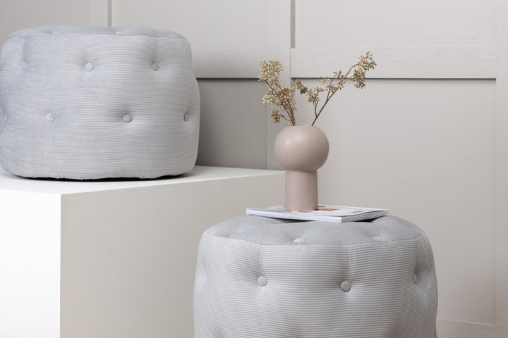 Benjamin Sittpuff Grå