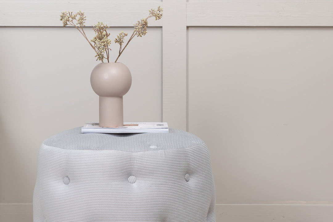 Benjamin Sittpuff Grå