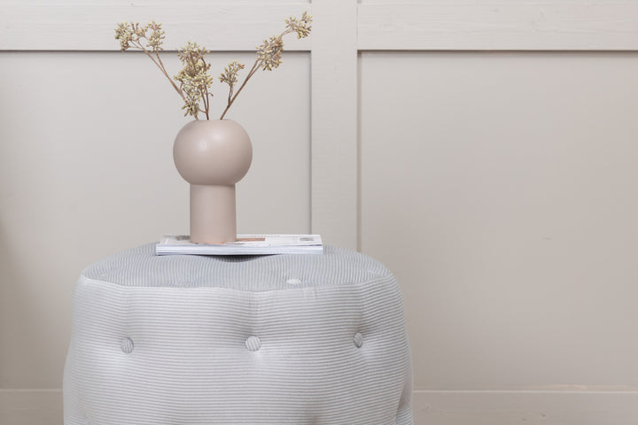 Benjamin Sittpuff Grå