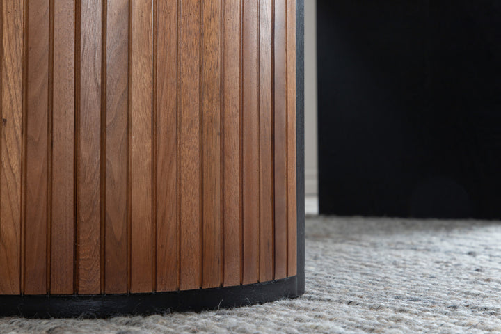 Bianca Ovalt Matbord Valnöt