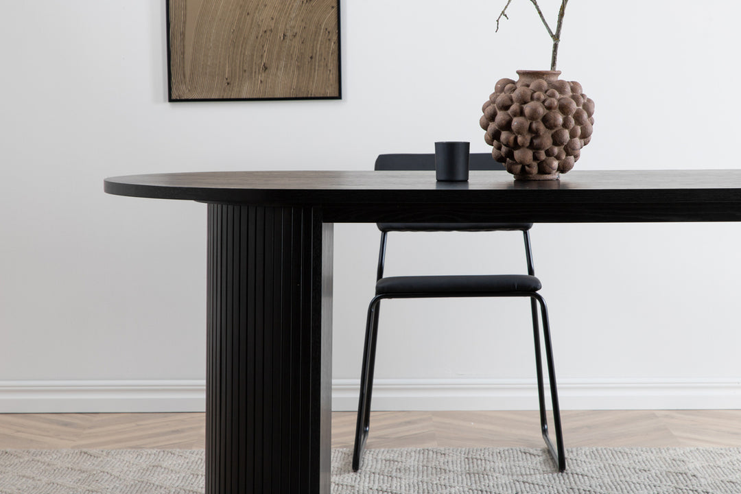 Bianca Ovalt Matbord Svart