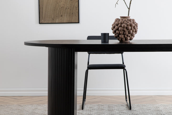 Bianca Ovalt Matbord Svart