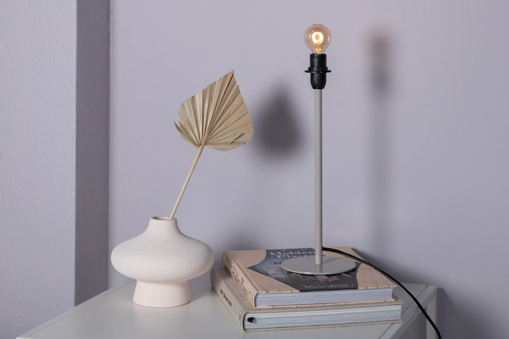 Dasir Bordslampa Beige