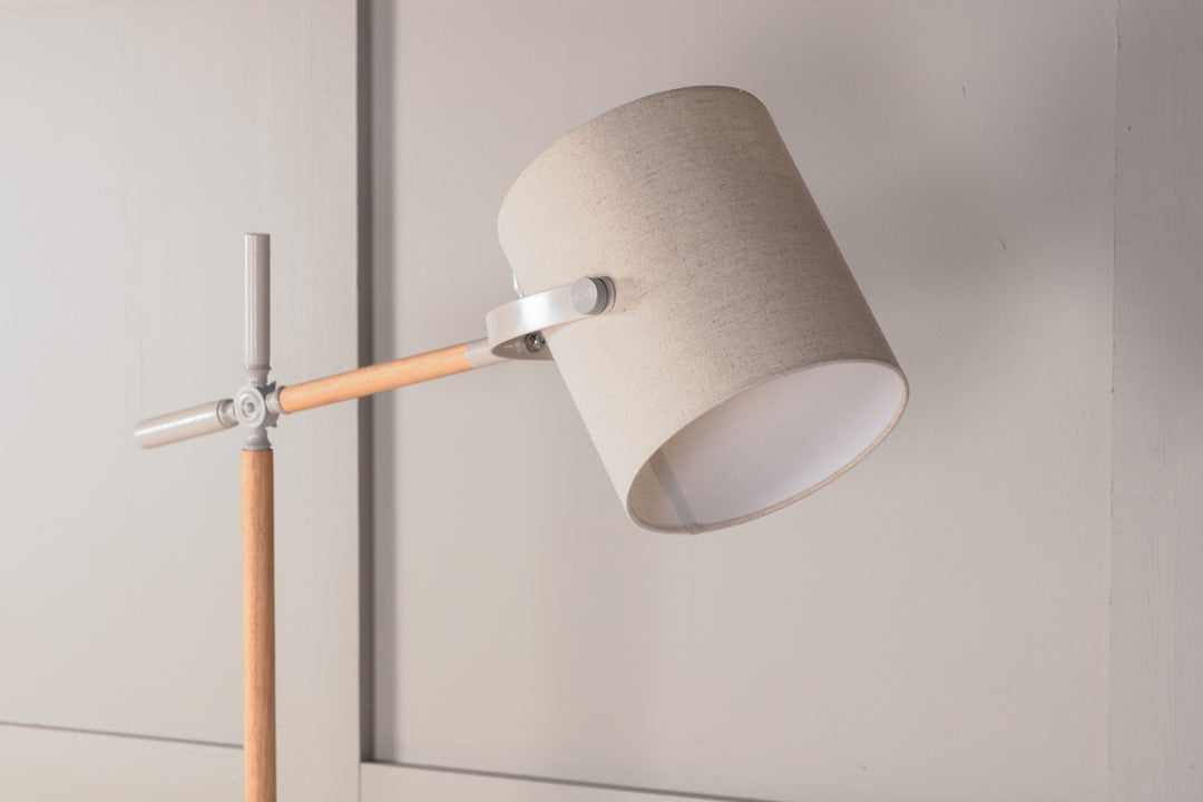 Dennis Golvlampa Beige