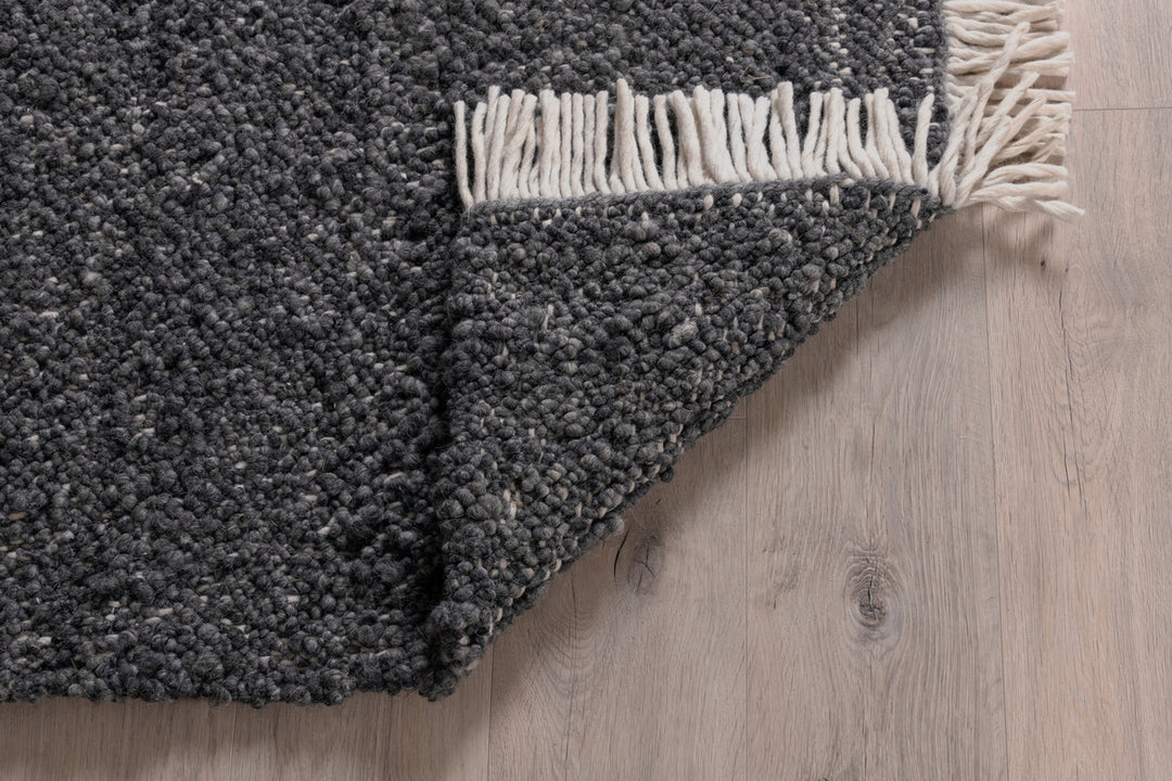 Betina Matta 300 x 200 Grå