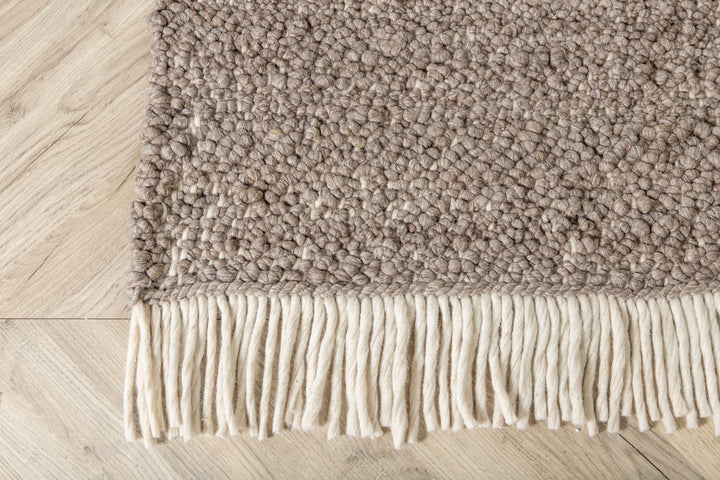 Betina Matta 230 x 160 Brun