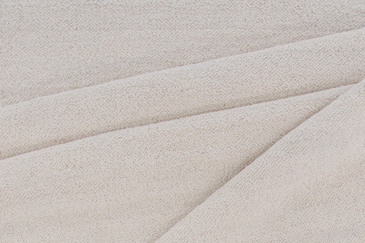 Betina Matta 400 x 300 Vit