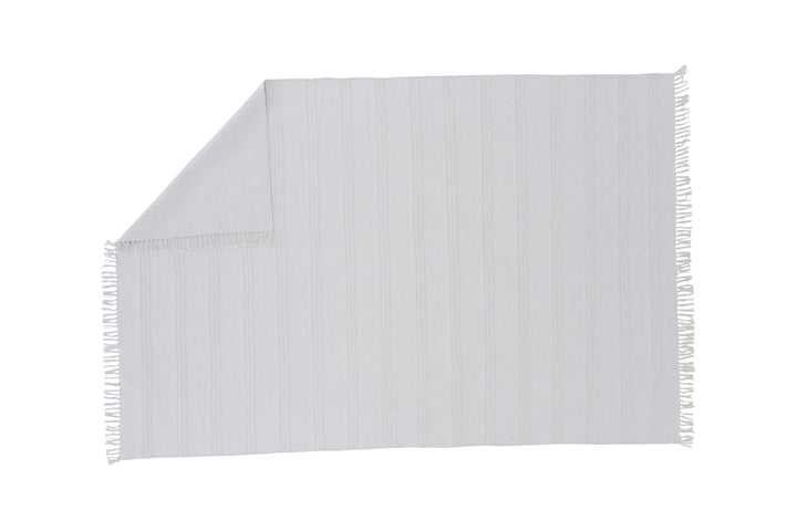 Nico Matta 300 x 200 Off-white