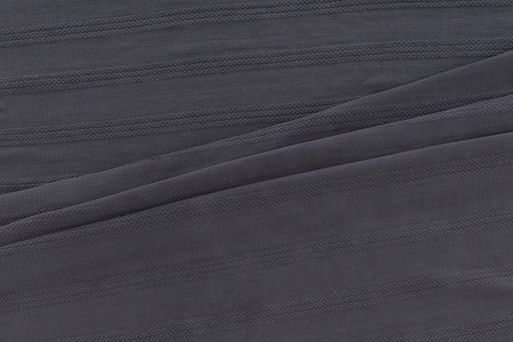 Nico Matta 300 x 200 Grå