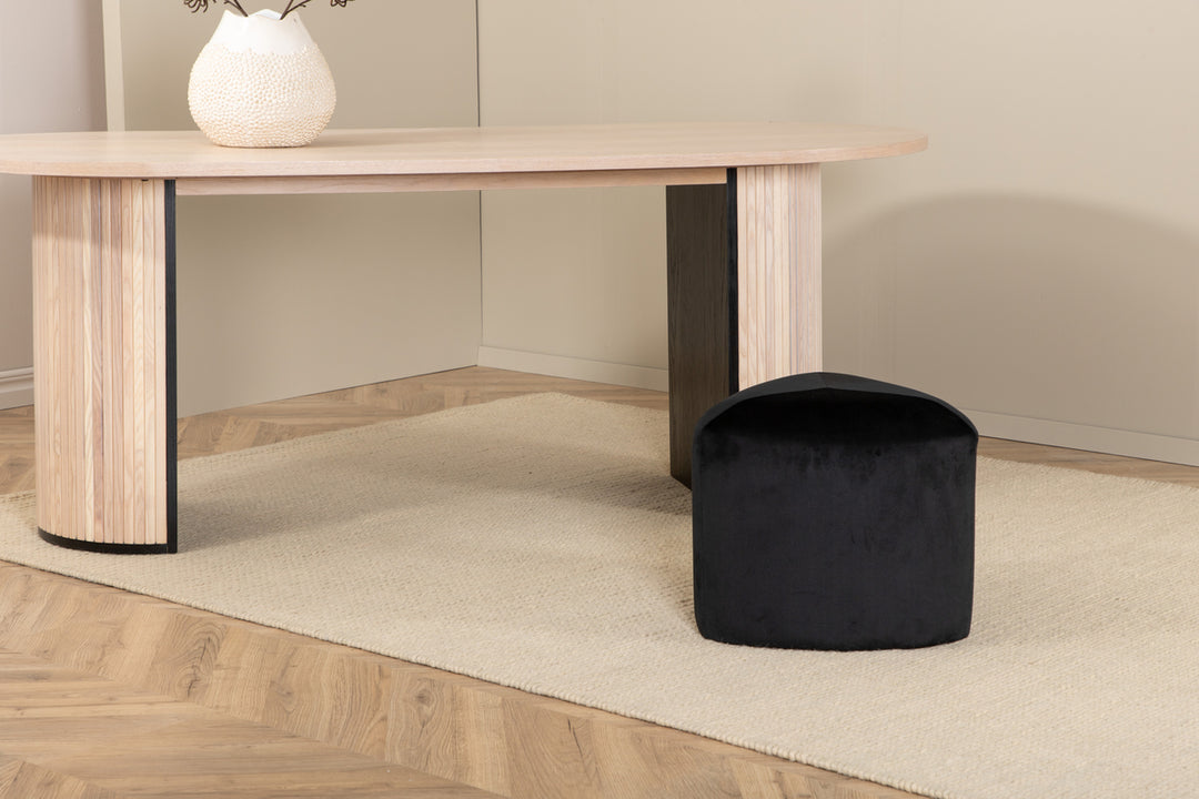 Marta Matta 350 x 250 Vit