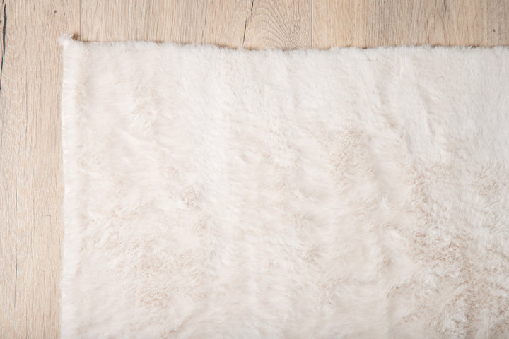 Nina Matta 230 x 160 Vit