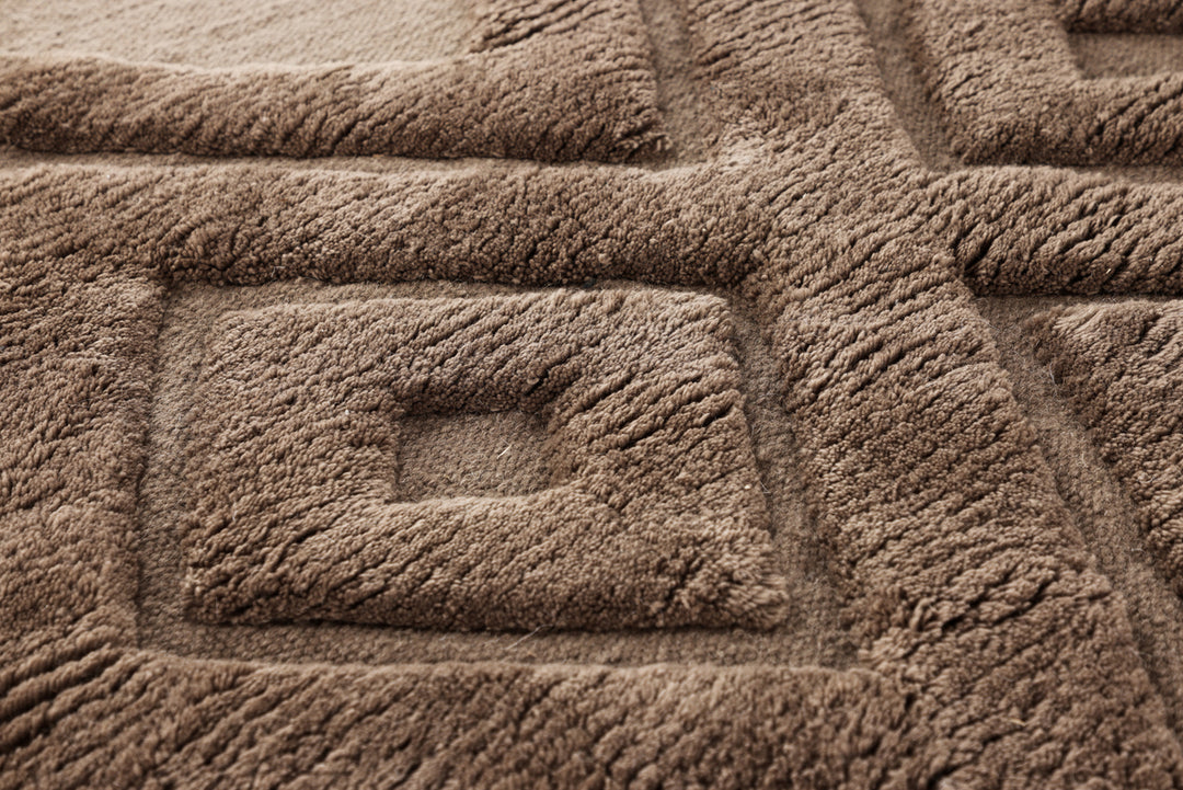 Dahlia Matta 300 x 200 Mörkbrun