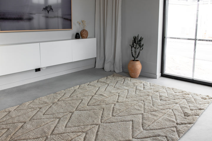 Zoe Matta 300 x 200 Beige