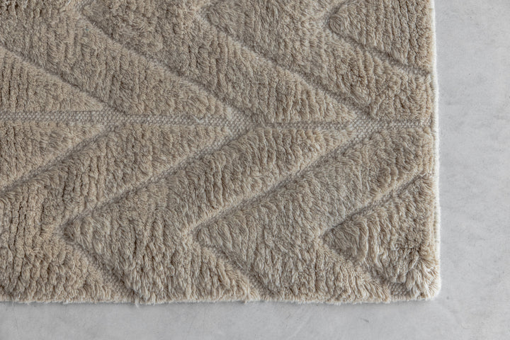 Zoe Matta 300 x 200 Beige