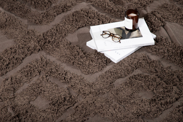 Hilma Matta 350 x 250 Brun