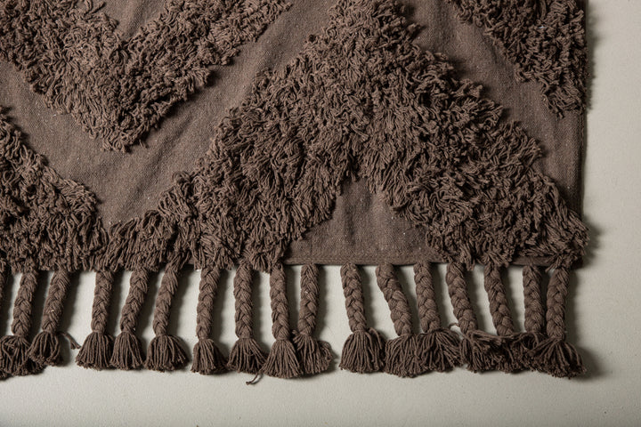 Hilma Matta 350 x 250 Brun