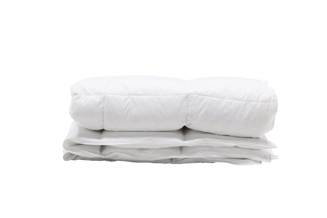 Astrid Täcke 200x150cm