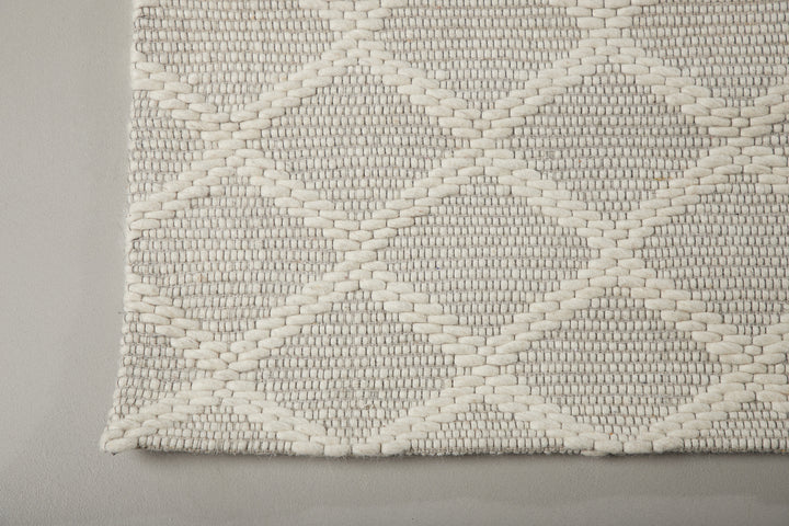 Cloudy Matta 230 x 160 Off-white