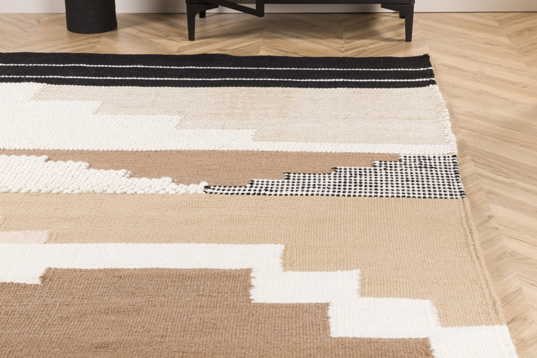 Aston Matta 300 x 200 Brun