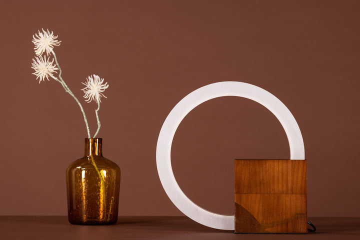 Brive Bordslampa Valnöt