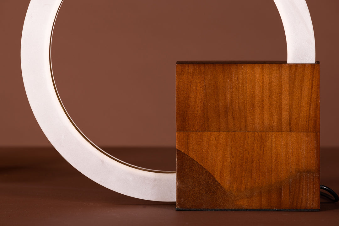 Brive Bordslampa Valnöt