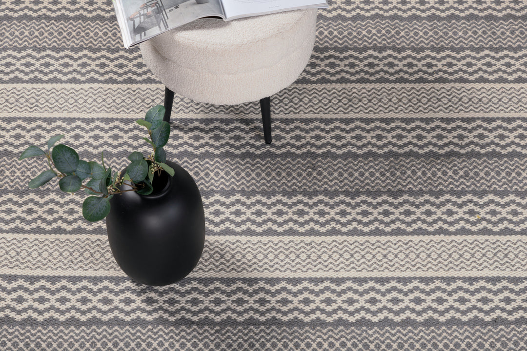 Sishu Rund Matta Ljusgrå