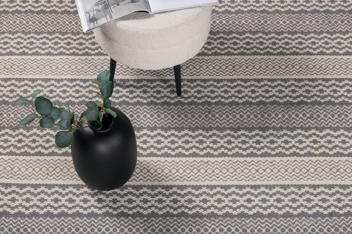 Sishu Rund Matta Ljusgrå