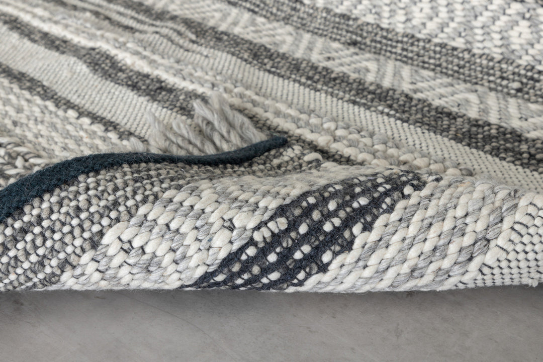 Alwar Matta 240 x 170 Mörkgrå