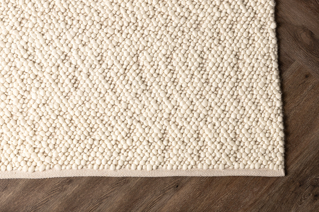 Jajru Matta 300 x 200 Vit