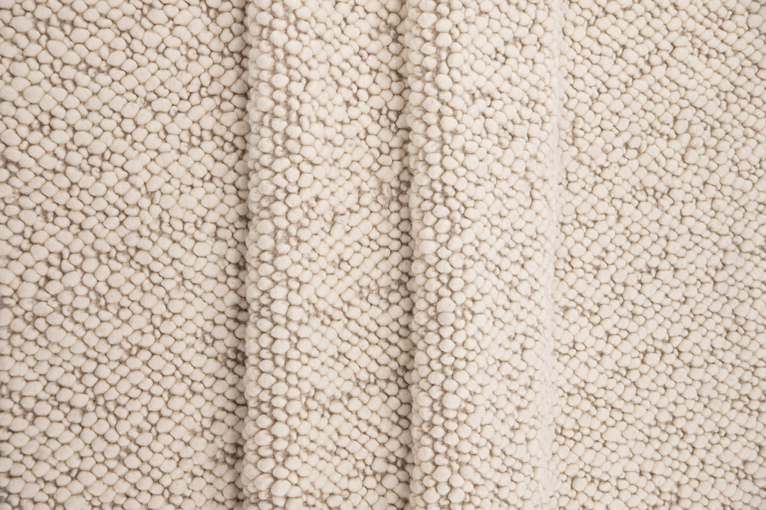 Jajru Matta 300 x 200 Vit