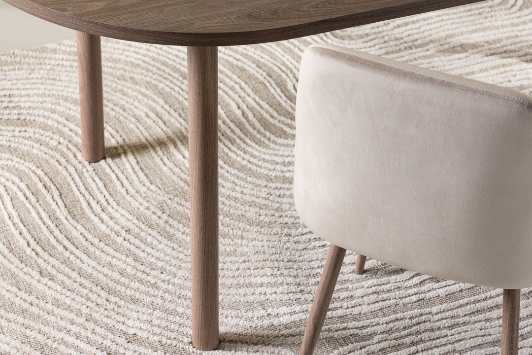 Andy Ovalt Matbord Natur