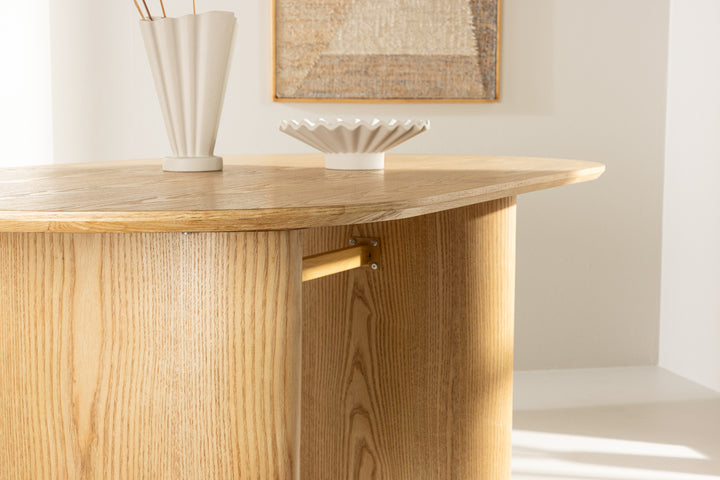 Isolde Ovalt Matbord Natur