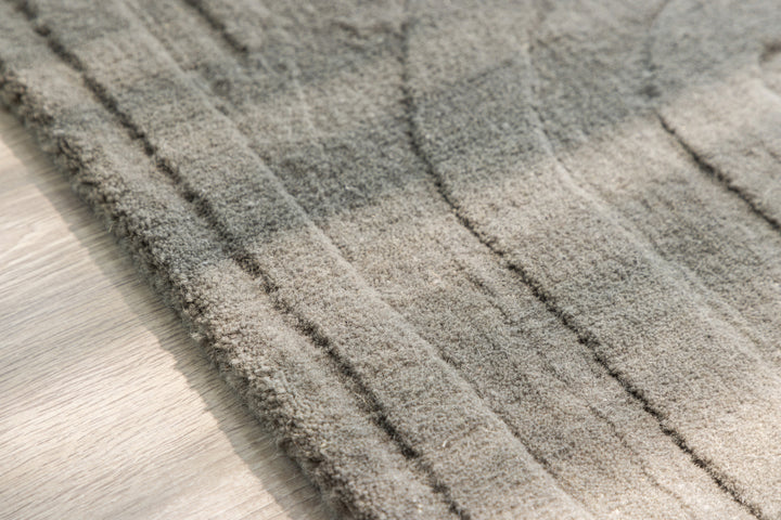 Nora Matta 80 x 50 Silver