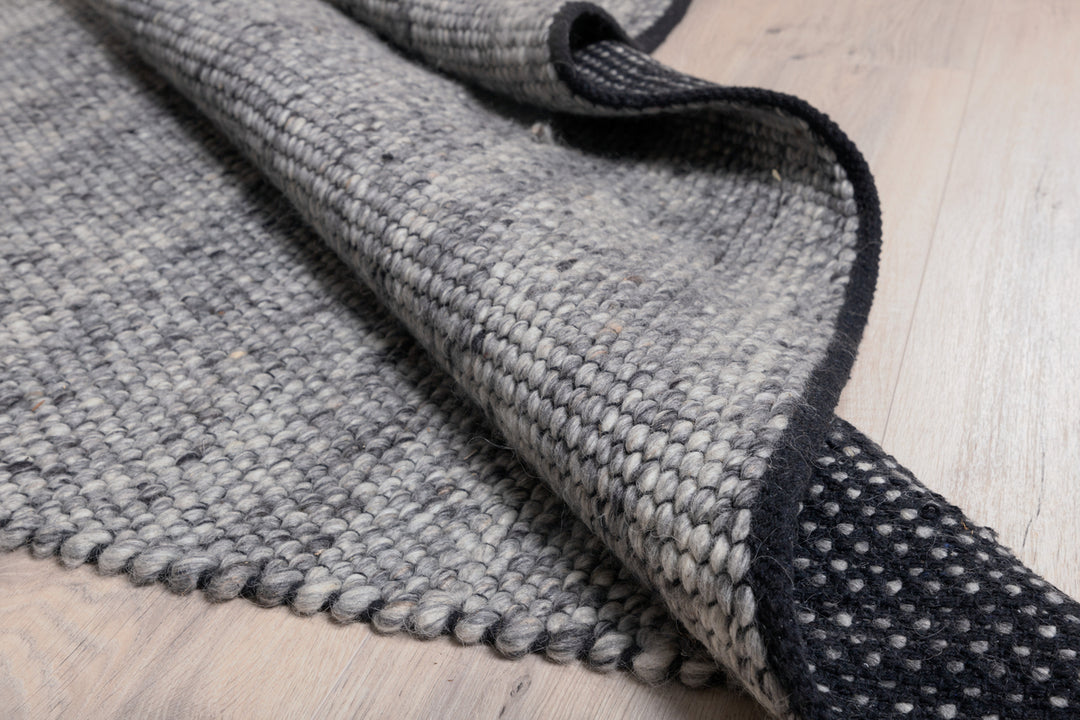 Ganga Matta 240 x 170 Silver