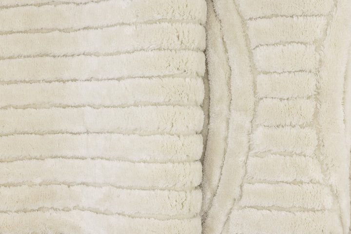 Niklas Matta 290 x 200 Vit