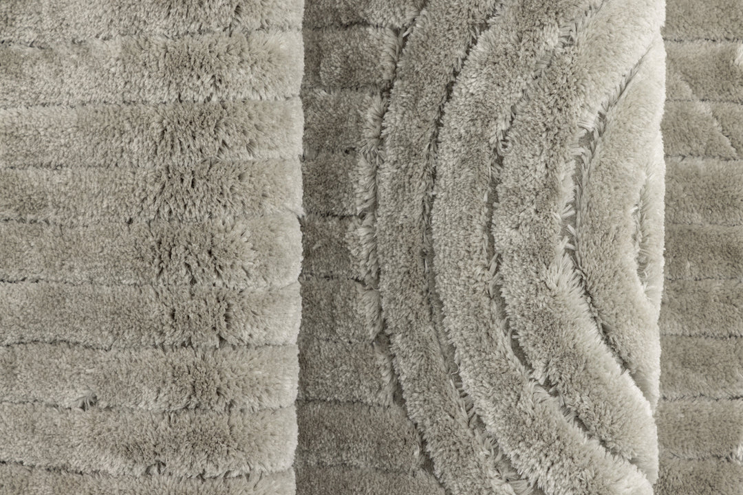 Niklas Matta 230 x 160 Greige