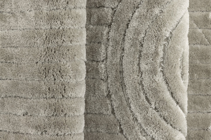 Niklas Matta 230 x 160 Greige