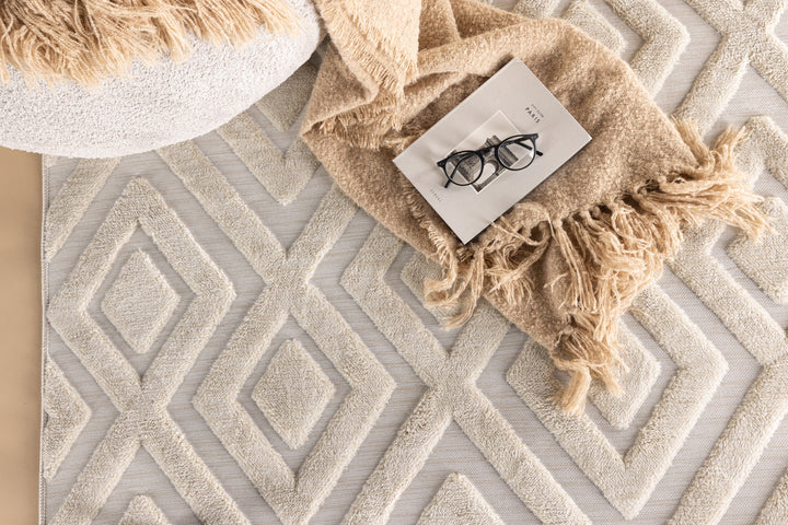 Pia Matta 230 x 160 Vit