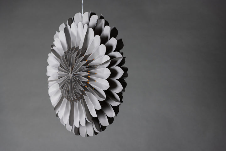 Järvsön Adventsstjärna Mörkgrå