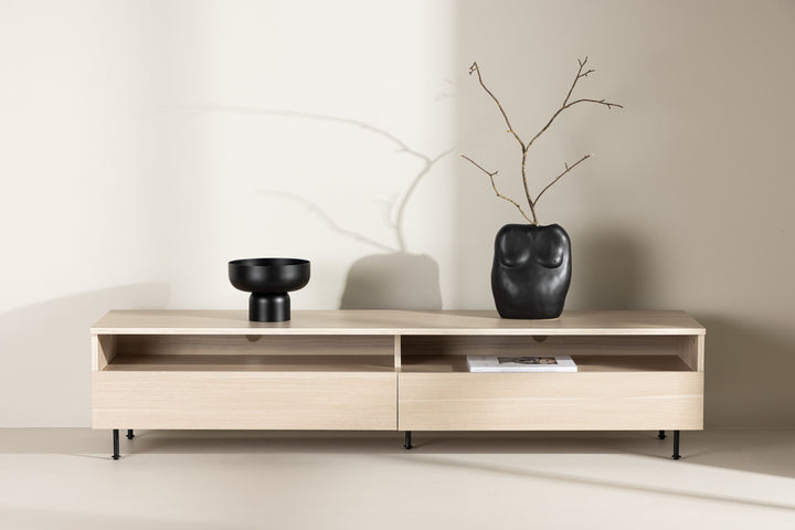 Navarra TV-bänkar Vitputsad