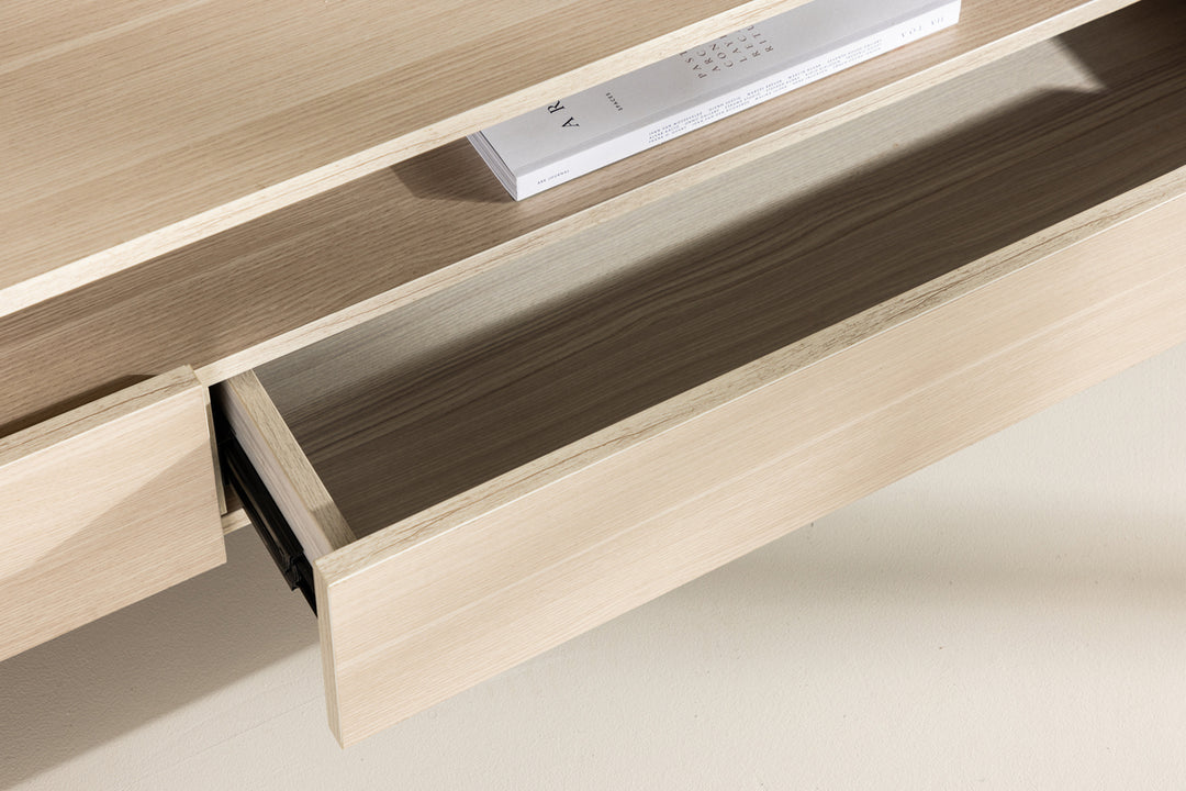 Navarra TV-bänkar Vitputsad