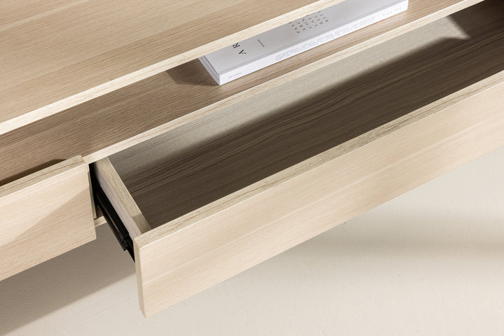 Navarra TV-bänkar Vitputsad