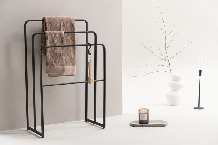 Drammen Hängare Svart