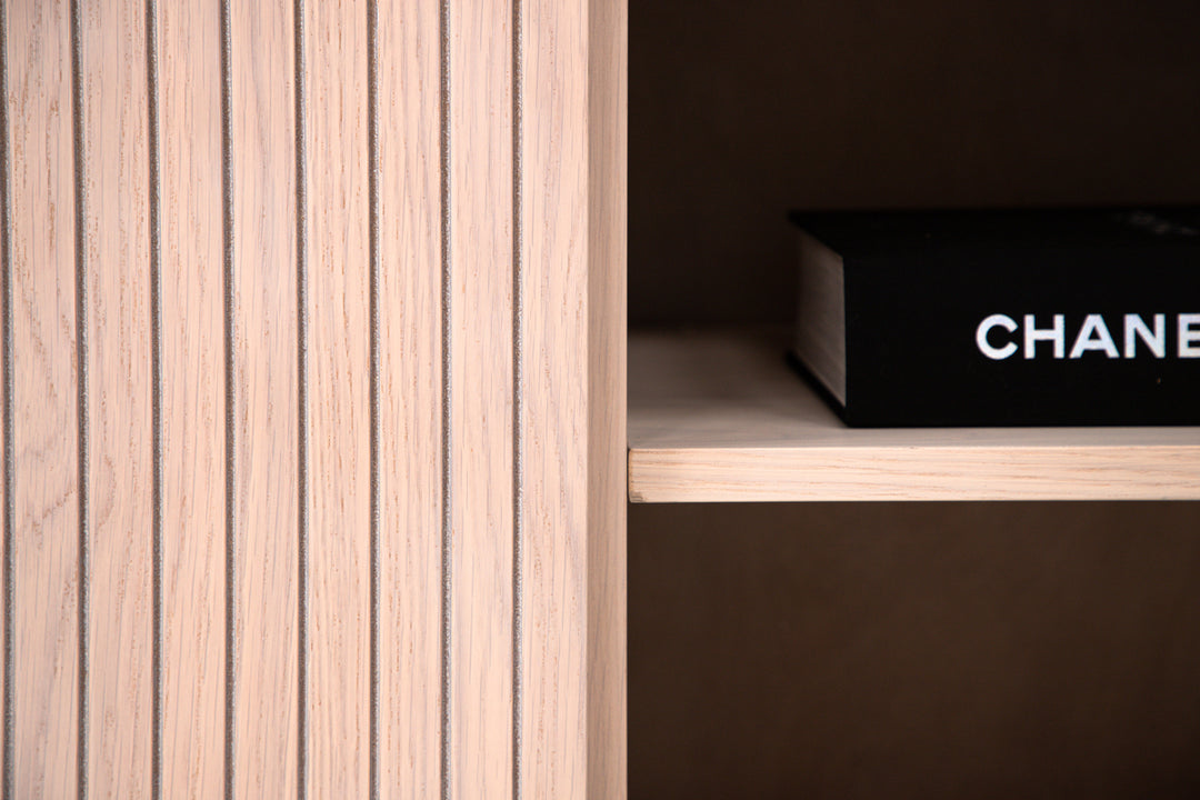 Björkön Skåp Vitputsad