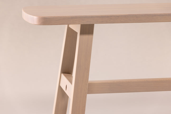 Hälsö Bänk Off-white