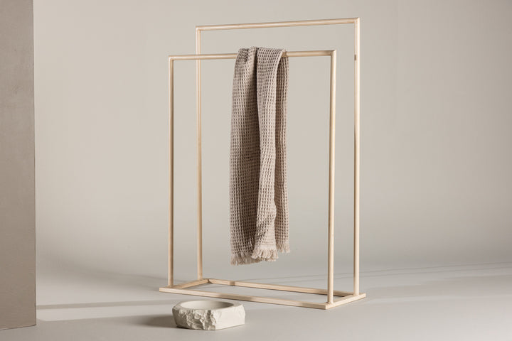 Alva Hängare Vitputsad