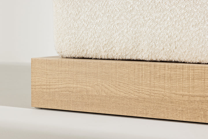 Ivy Ottoman Sittpuff Vit